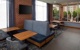 Hyatt Place Chicago Midway Airport